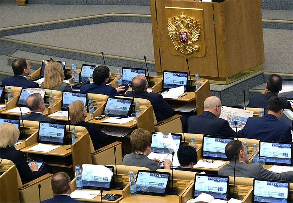 Из-за пропусков заседаний думский бюджет сэкономил 323 тысячи рублей на депутатских зарплатах.