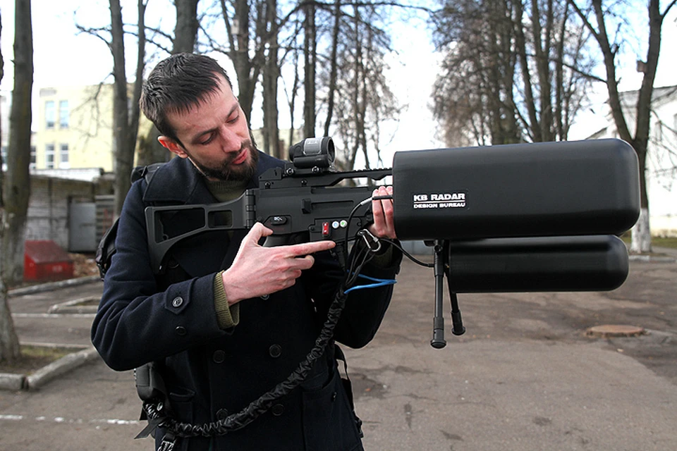 Корреспонденты «Комсомолки» первыми среди журналистов смогли испытать винтовку «Грозу-Р» в действии.