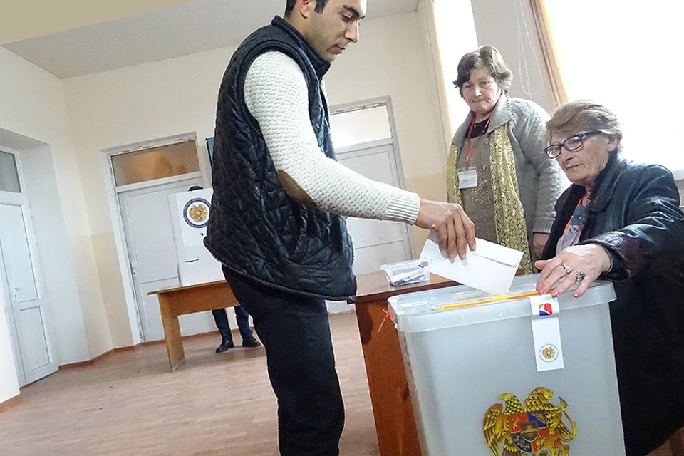 В Армении на выборах победила правящая Республиканская партия