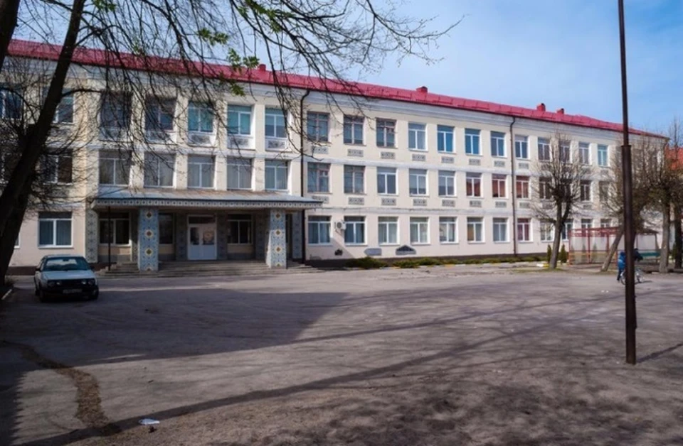 Пока ребята находятся в центре помощи "Наш дом" (на фото) в Зеленоградске, где им выделили квартиру.