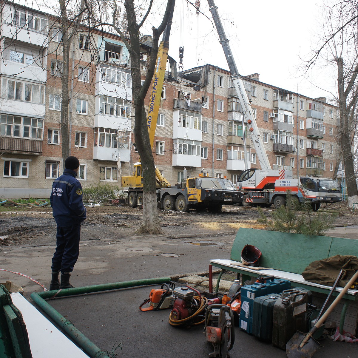 Жильцы дома в Таганроге, где произошел взрыв, смогут вернуться в квартиры  до конца недели - KP.RU