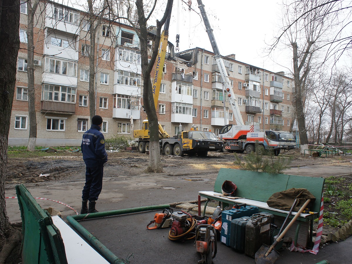 Жильцы дома в Таганроге, где произошел взрыв, смогут вернуться в квартиры  до конца недели - KP.RU