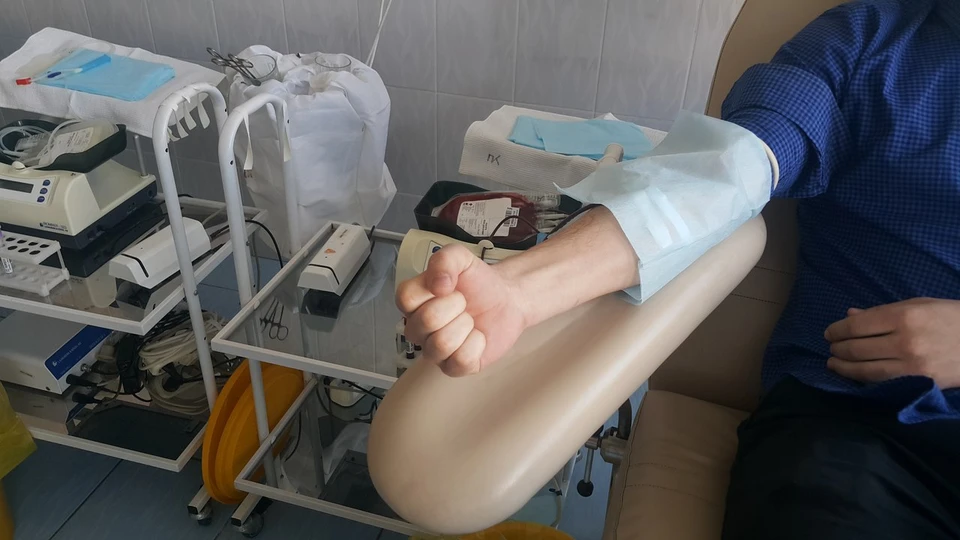 11 тысяч 200 литров крови в год забирают на станции переливания крови в Вологде.