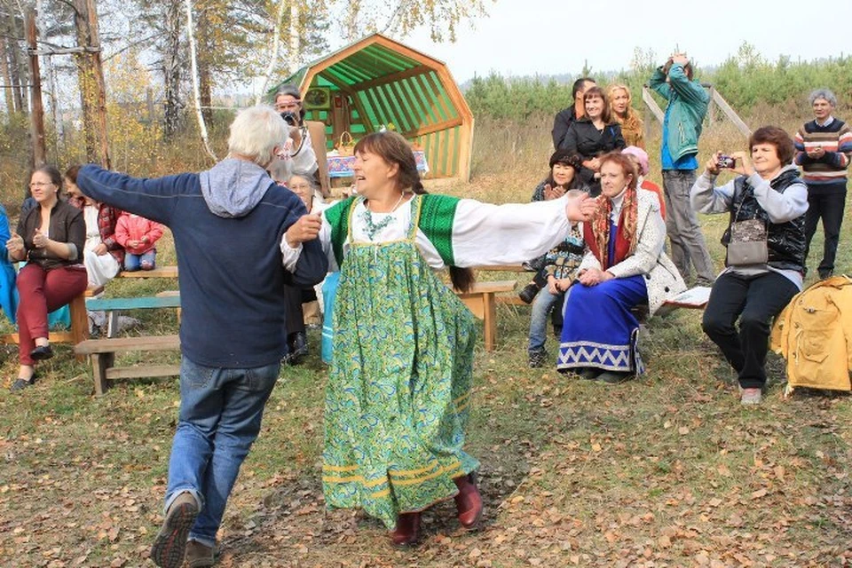 Анастасиевцы отмечают славянские праздники со своим околорелигиозным уклоном. Фото: сайт поселений родовых поместий "ЛадаГа"