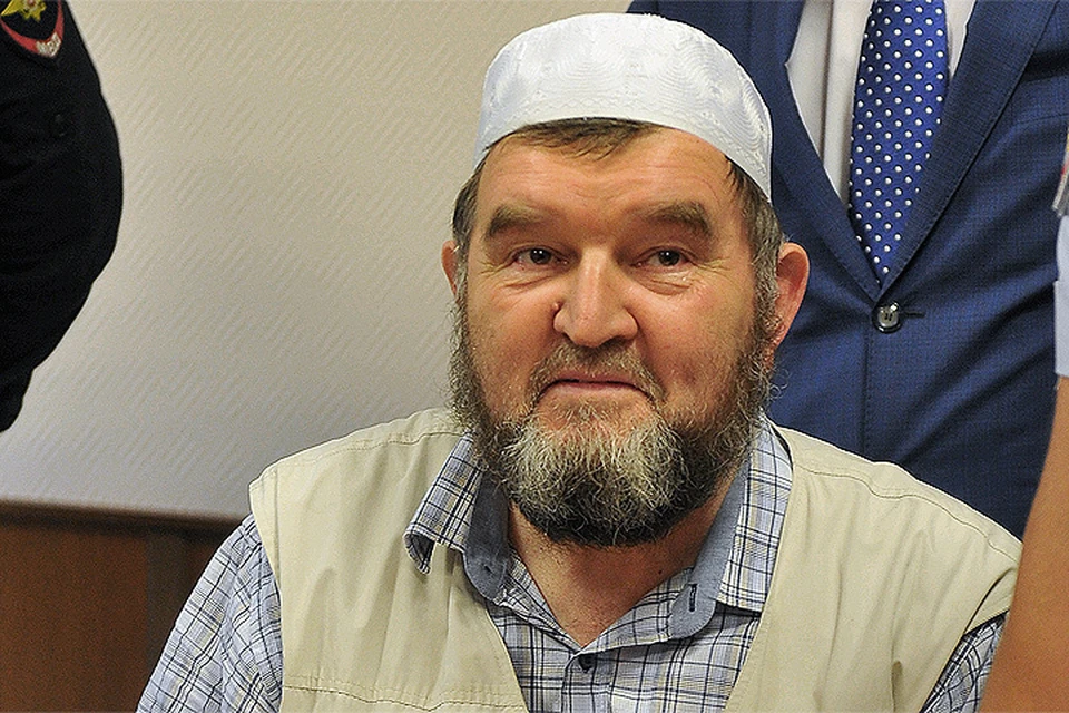 Имам московской мечети "Ярдям" Махмуд Велитов.