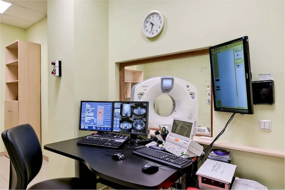 Сейчас у клиники два современных КТ и два МР-томографа. В планах – покупка еще одного