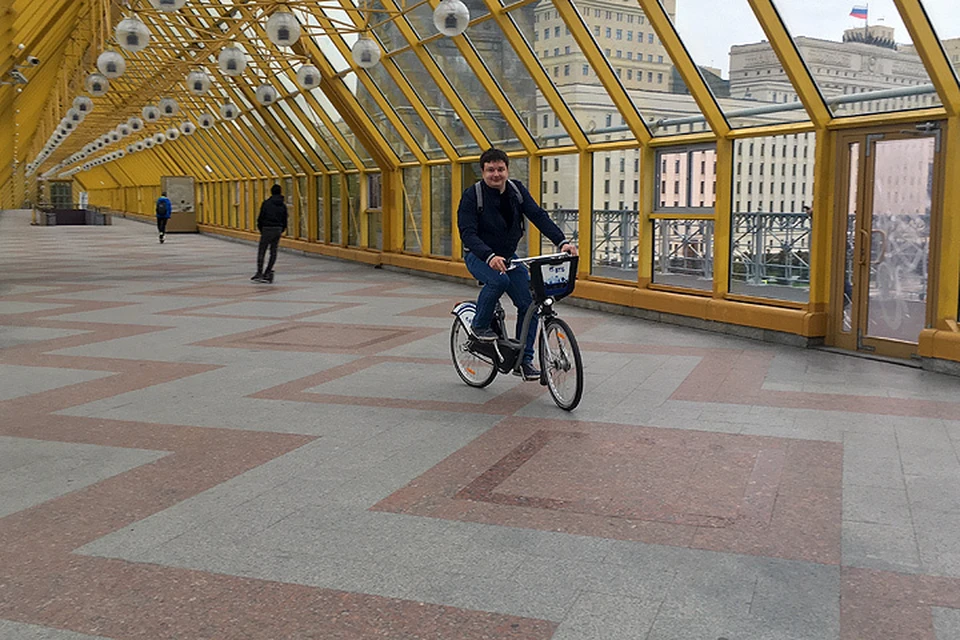 Журналист «КП» Павел Клоков протестировал столичный велопрокат