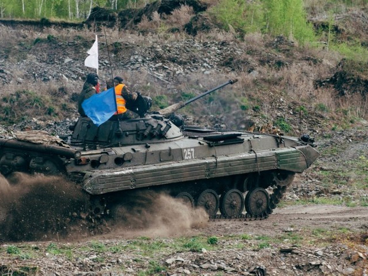 На полигоне Юргинской мотострелковой бригады прошли крупнейшие в Кузбассе  страйкбольные игры - KP.RU