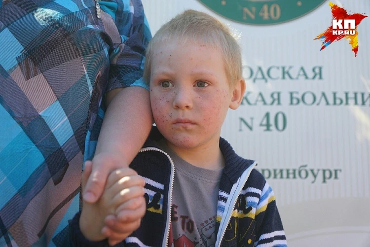 Состояние здоровья Димы Пескова улучшилось: мальчика, 5 дней плутавшего в тайге, выписали из больницы