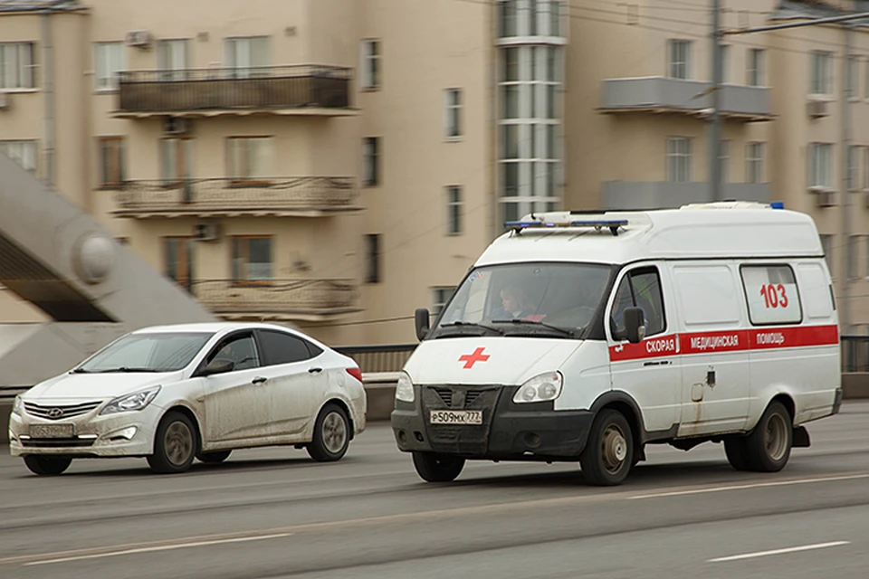 За непропуск на дороге «скорой помощи» штрафы для автомобилистов могут вырасти до 30 тыс. руб. Это в 60 раз!