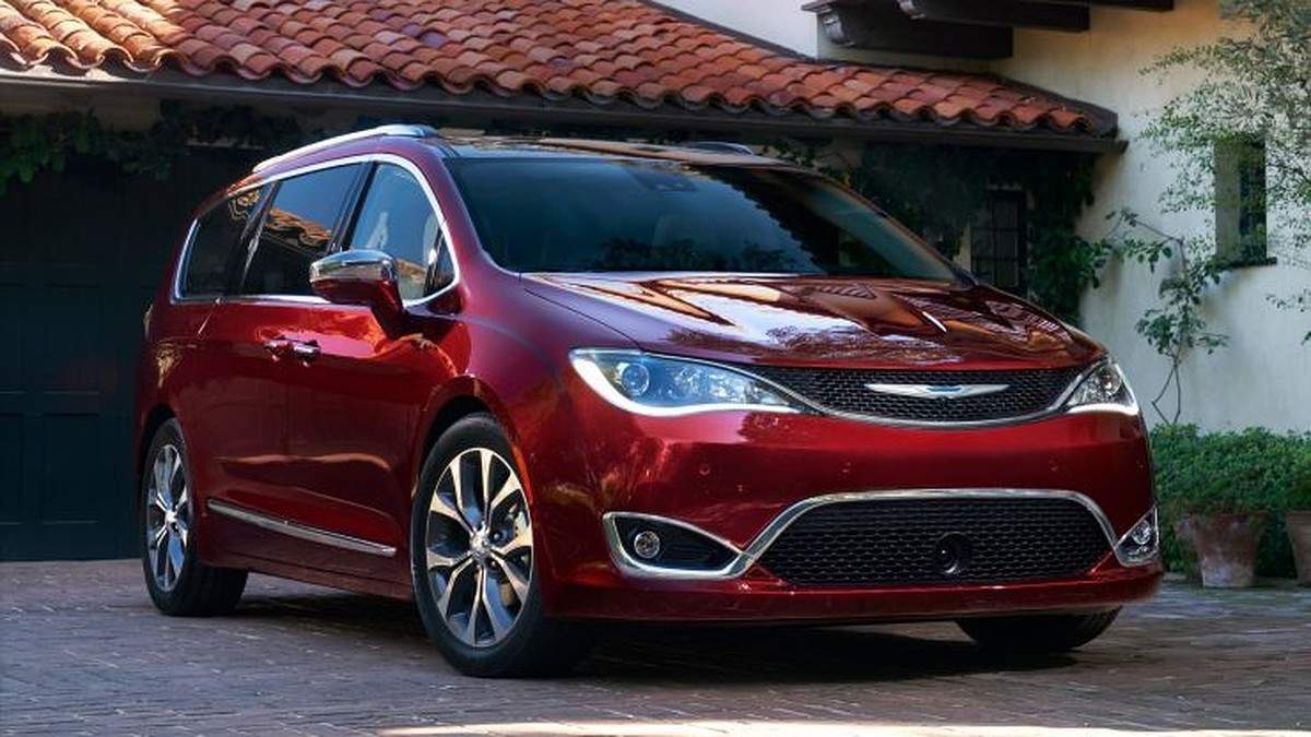 Минивэн Chrysler Pacifica может добраться до России - KP.RU