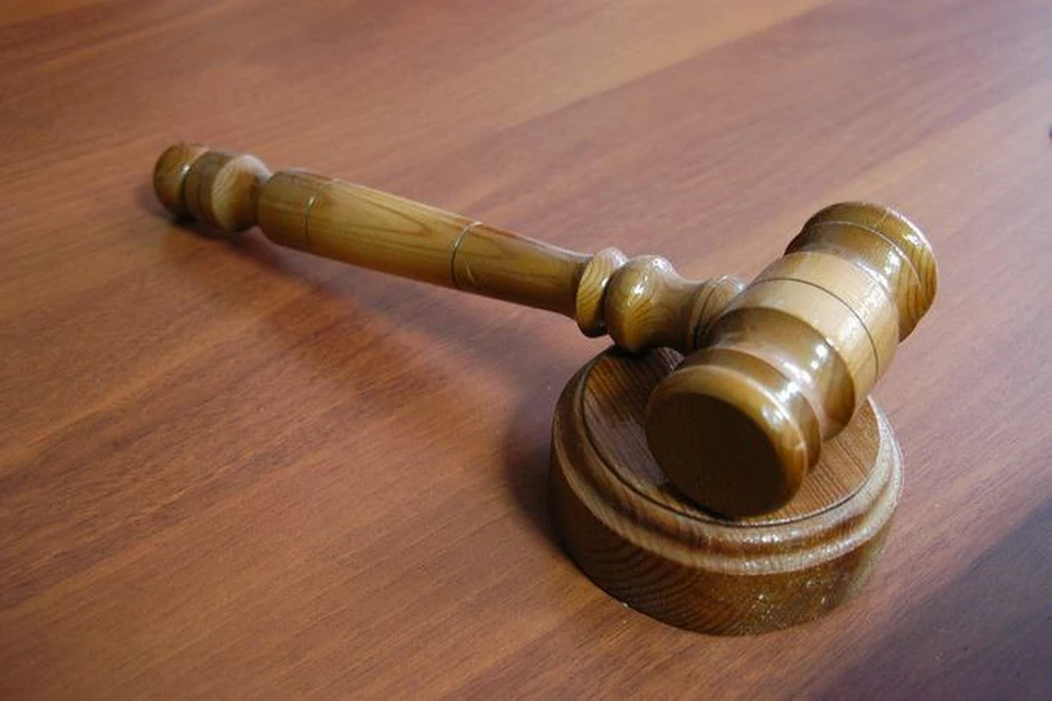 Судья из Иркутска попал под подозрение в сексуальной связи с подростком