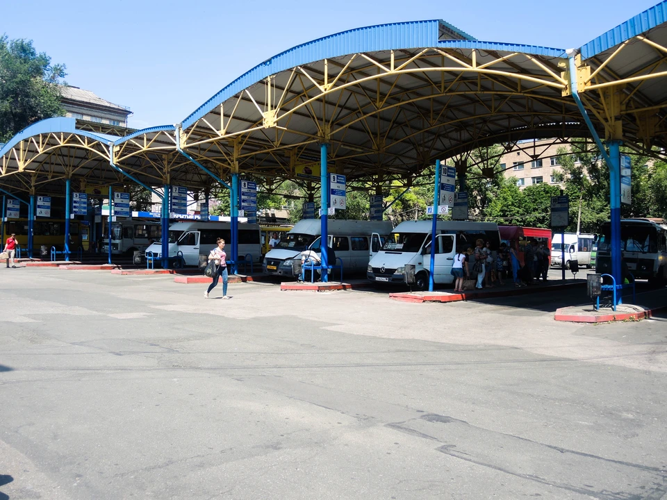 В основном своих клиентов аферисты ищут на автостанциях