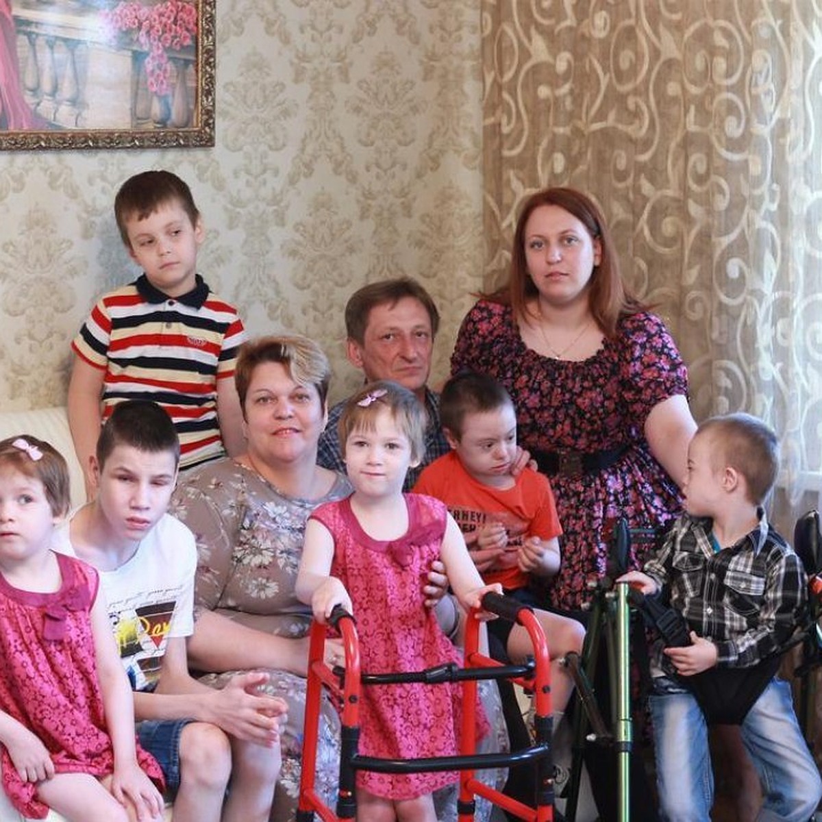 Многодетная семья с инвалидом
