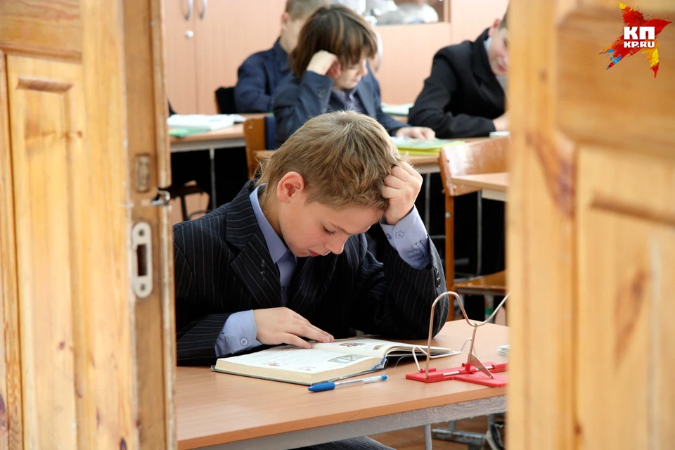 Учебников не хватает в школах Алтайского края