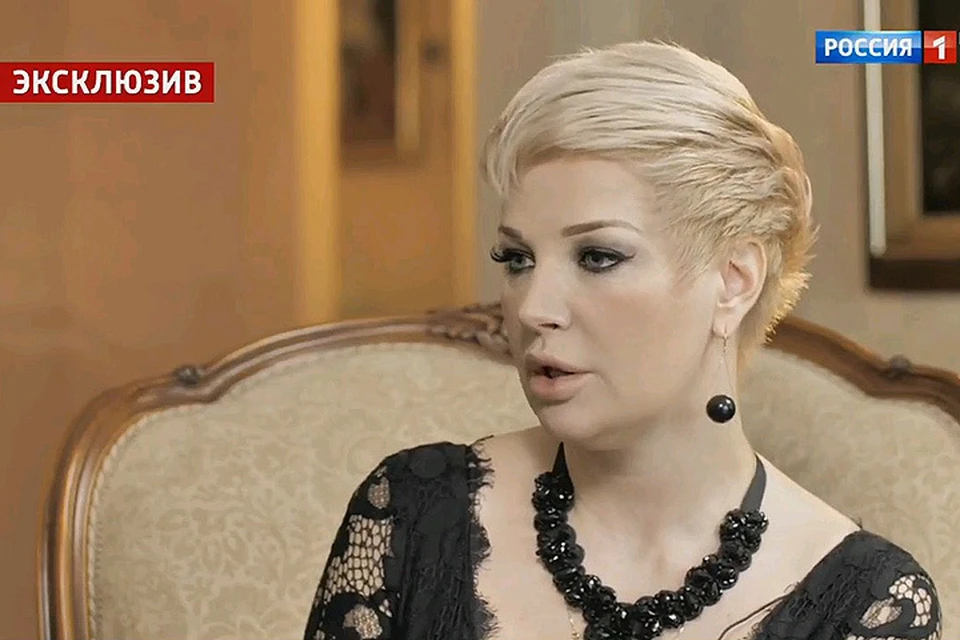Героиней передачи "Прямой эфир" стала 40-летняя Мария Максакова.