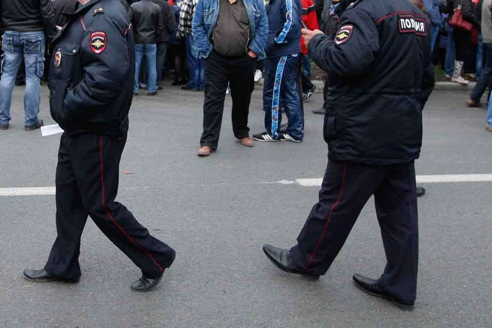 В Дагестане полицейские устроили между собой драку со стрельбой