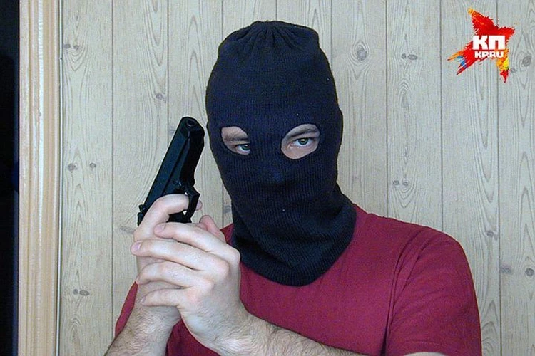 В Ульяновске мужчина ограбил салон сотовой связи, чтобы погасить кредит
