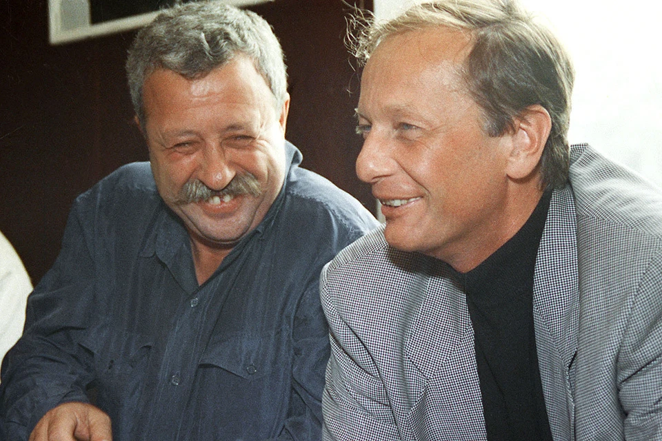 Леонид Якубович и Михаил Задорнов в 1993 году. Фото Александра Неменова /ИТАР-ТАСС/