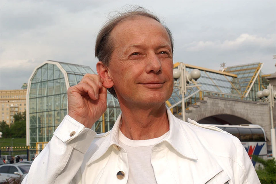 Писатель-сатирик Михаил Задорнов скончался 10 ноября 2017 года.