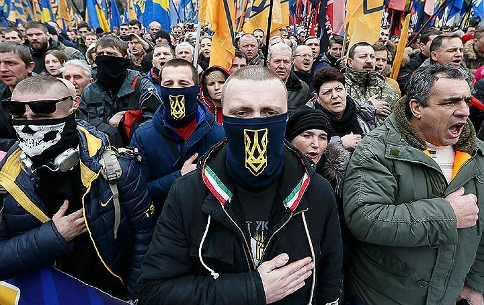 Сейчас в Киеве пытаются утвредить новый взгляд на историю и на подвиг
