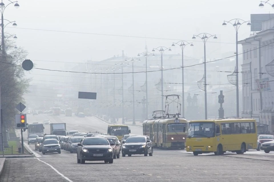 Неблагоприятные метеоусловия. Смог над городом Уфа. Смог над Уфой. Визуальные метеоусловия.