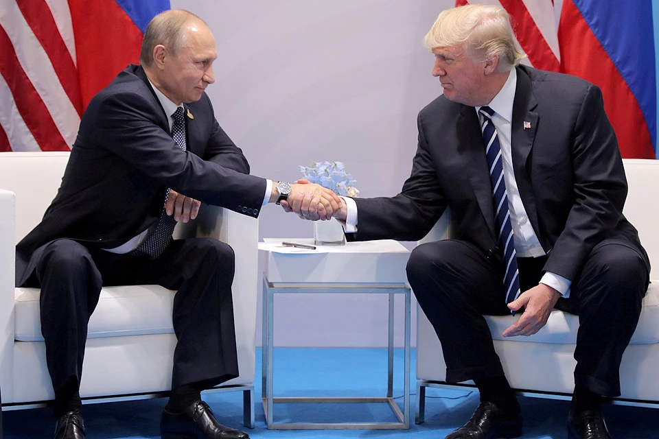 Июль 2017 года, Трамп и Путин провели встречу на саммите Большой двадцатки в Гамбурге.