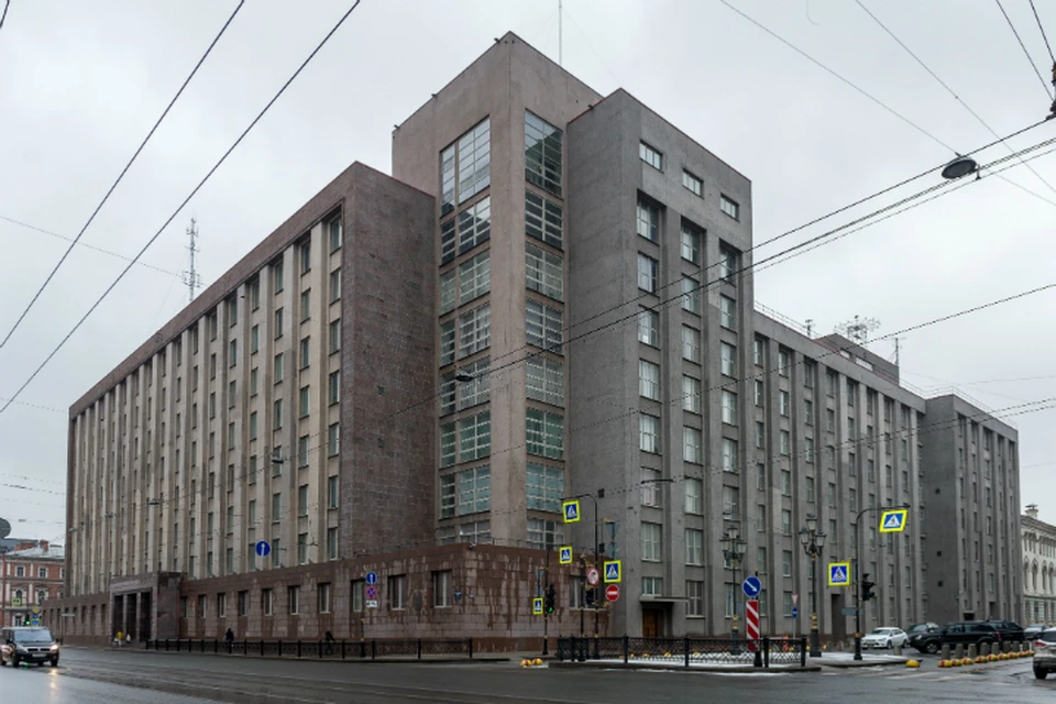 Здание УФСБ на Литейном было построено за год и приняло первых сотрудников в 1932 году.