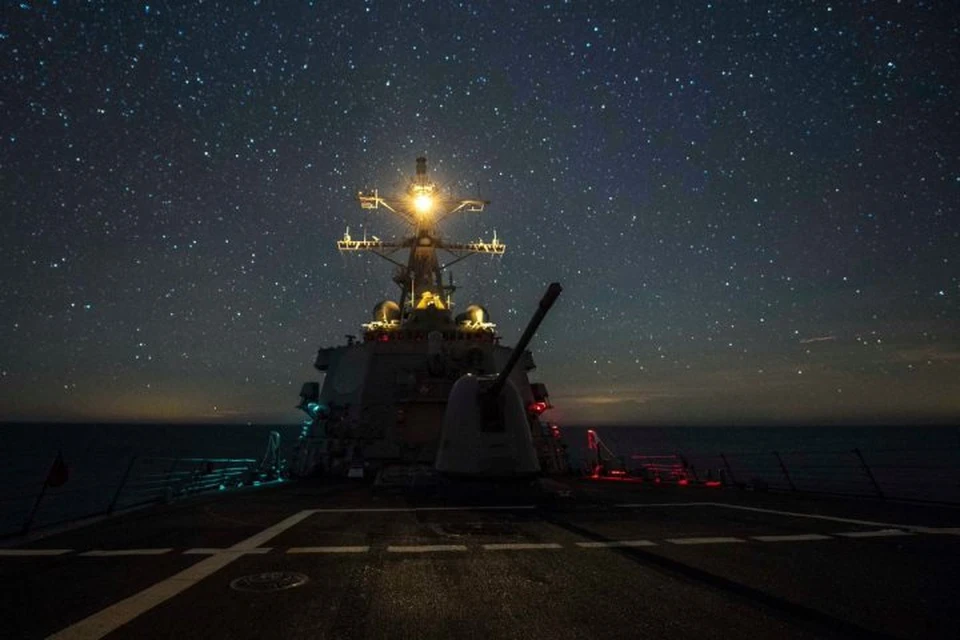 Американский эсминец USS Carney (DDG-64). Фото: Twitter Европейского командования вооруженных сил США (@USNavyEurope)