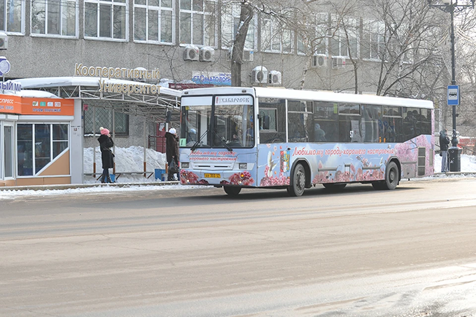 Автобусы в Хабаровске будут ходить по расписанию - уеряет начальник городского управления транспорта