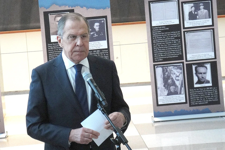 Сергей Лавров открыл в штаб-квартире ООН историко-документальную выставку «Холокост: уничтожение, освобождение, спасение».