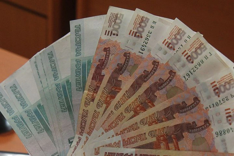 Иркутскстат: жители региона в среднем получают почти 50 тысяч рублей