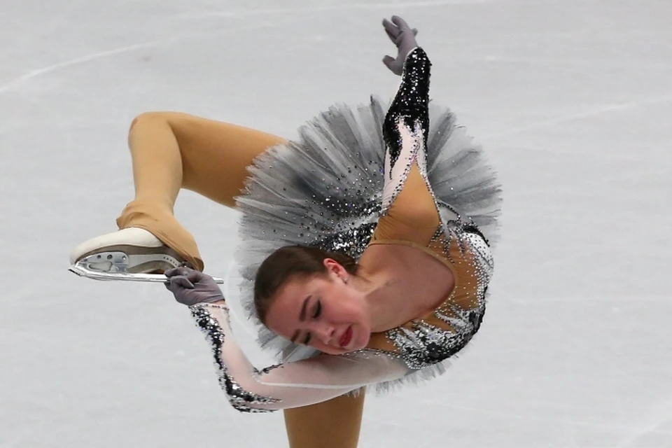 Алина Загитова на чемпионате мира по фигурному катанию.