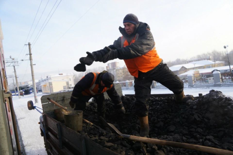 Кочегары спасали замерзающее село Троицкое Хабаровского края