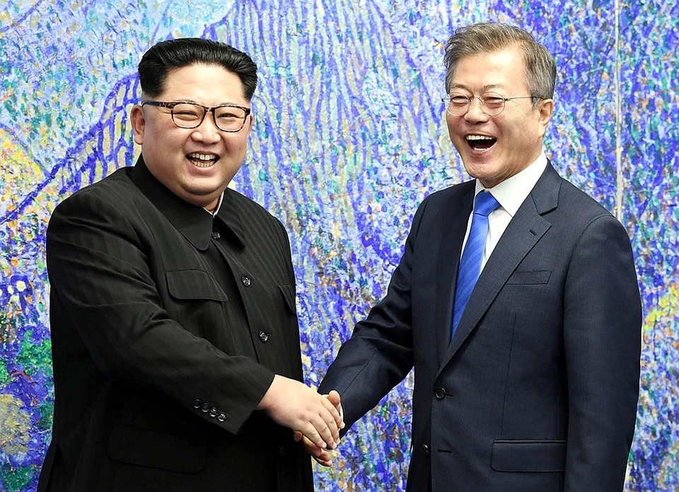 Для успешного проведения Олимпиады в Пхенчхане, Ким Чен Ын смело открыл все пути между Севером и Югом.