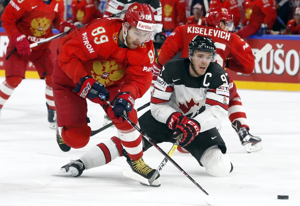 Россия играла с Канадой в четвертьфинале чемпионата мира по хоккею.