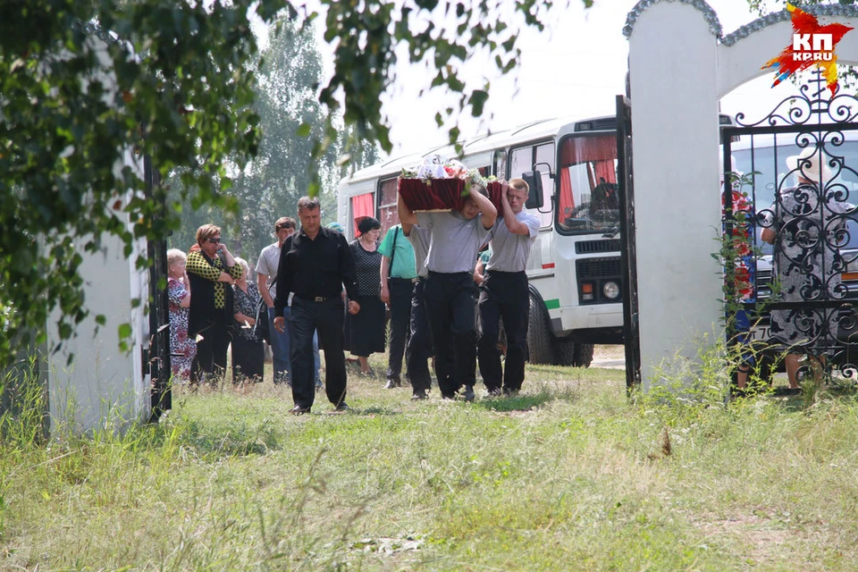 Минимальные похороны обойдутся в 30-35 тыс. рублей.