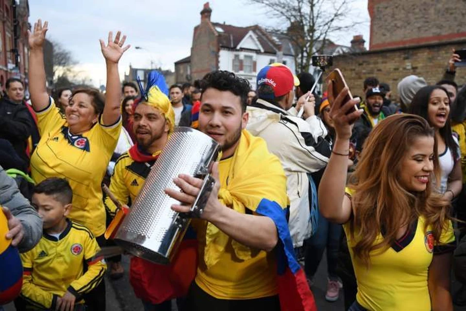 Колумбийским футболистам обеспечена горячая поддержка.