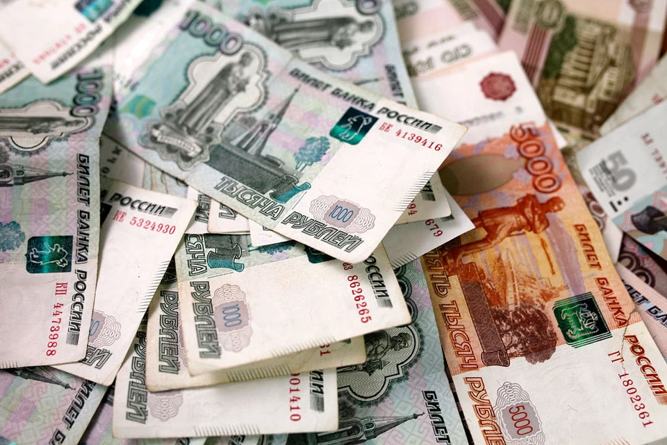В Дагестане сотрудник казначейства пошел в суд за взятку в 1,2 млн рублей