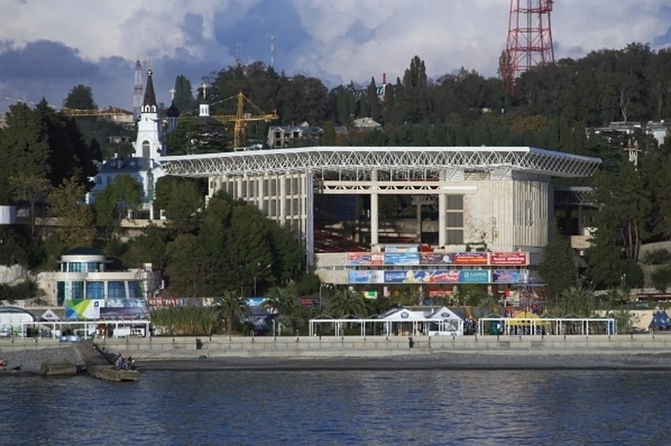 Концертный зал "Фестивальный" Фото: festival-sochi.ru