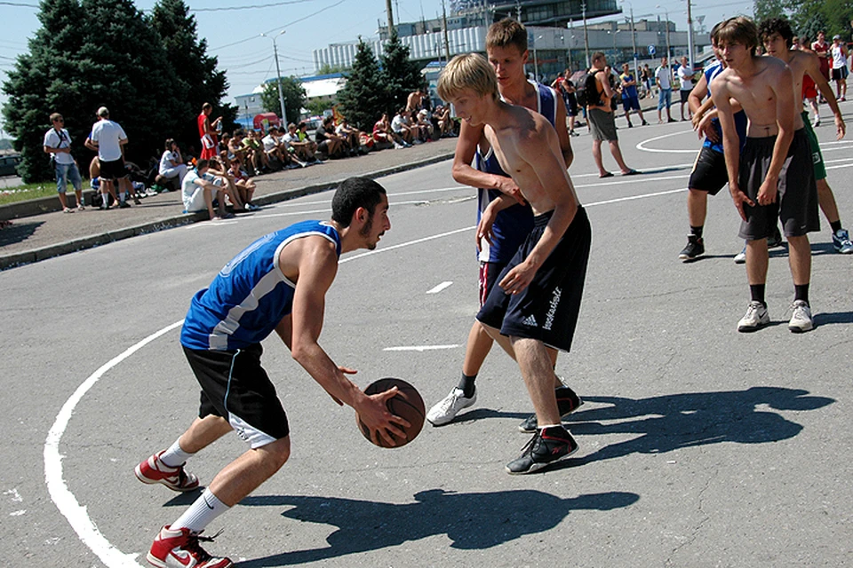 Стритбол с набережной в этом году перенесется в парк напротив стадиона "Волгоград Арена".