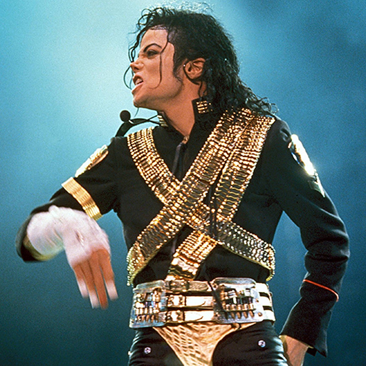 Майкл Джексон до и после операции: как менялась внешность культового певца