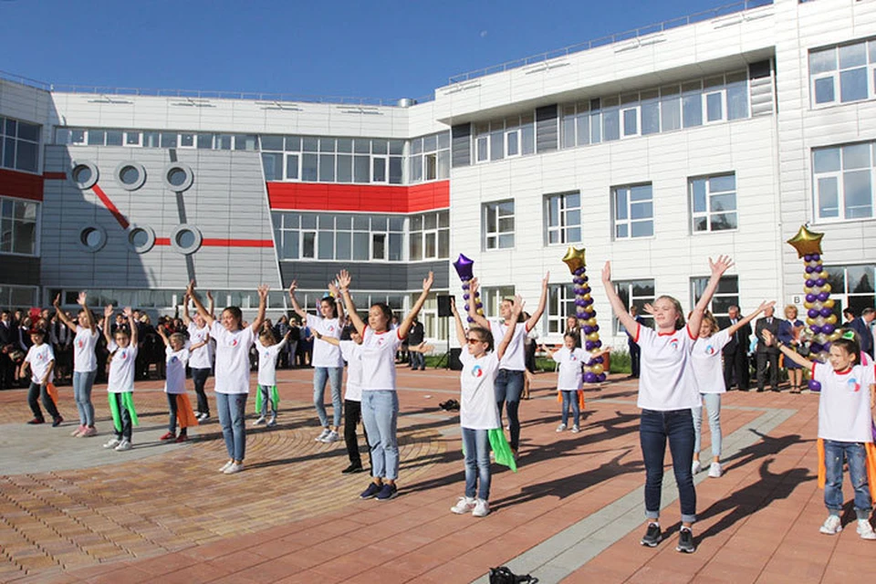У школы, которая носит имя Героев-космонавтов Иркутской области, большое будущее.