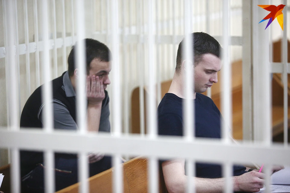 Поиск подсудимых. Дело коржича. трое подсудимых. ходорковский на скамье подсудимых.