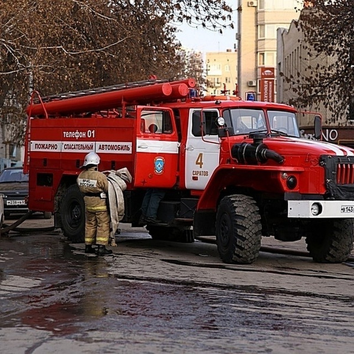 Из-за пожара эвакуировали торговый центр на юго-востоке Москвы - KP.RU