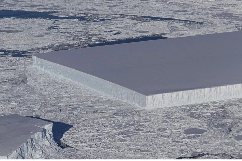 Экспертов НАСА форма айсберга восторгает, но почему-то не удивляет.