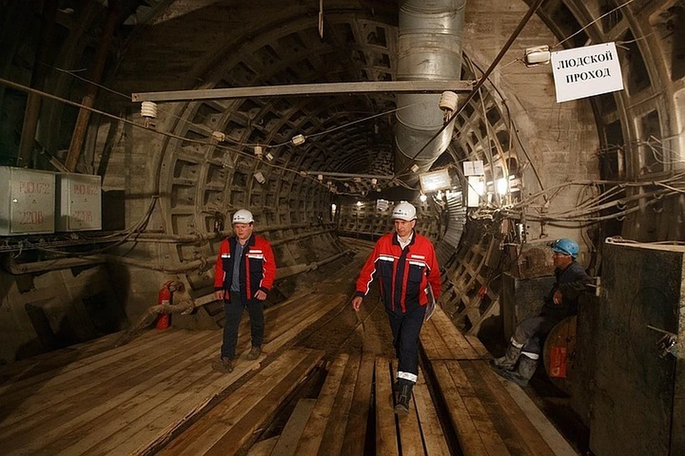 «Метрострой» не знает, как платить зарплату рабочим.