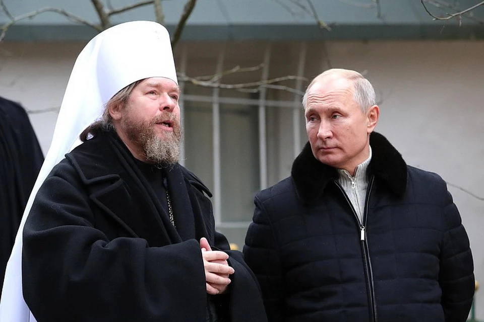 Владимир Путин посетил Псково-Печерский монастырь. Фото: пресс-служба Кремля.