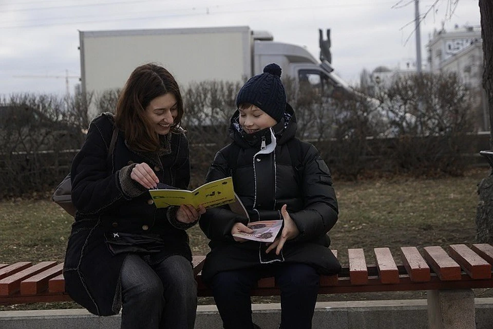 Юный автор рассказывает корреспонденту "Комсомолки" о своих первых рассказах