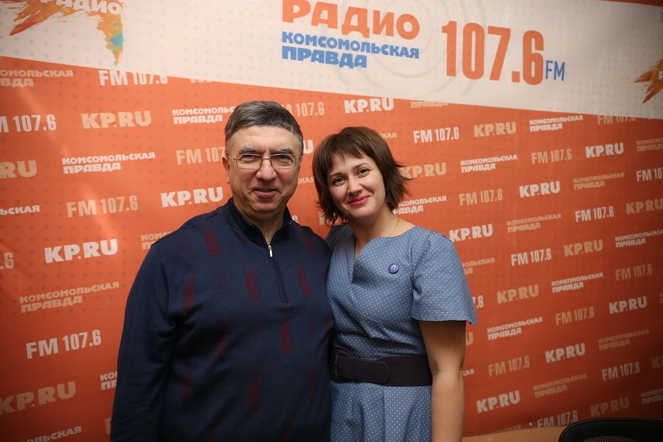Джамбулат Магомедов, генеральный директор ансамбля "Лезгинка" и Мария Видмак, зам.директора филармонии